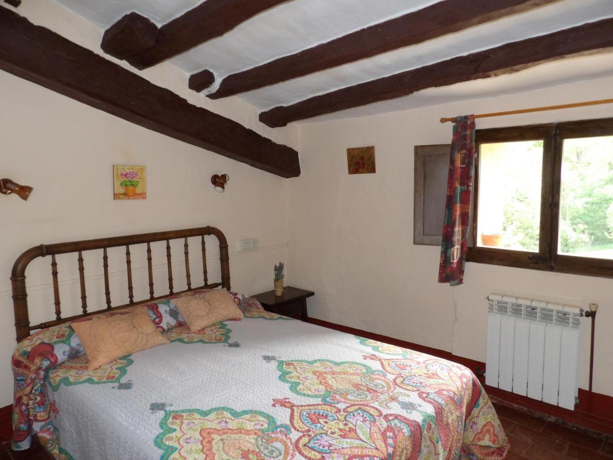 El Molí d'en Solà-Allotjaments rurals La Vall de Bianya Esterno foto