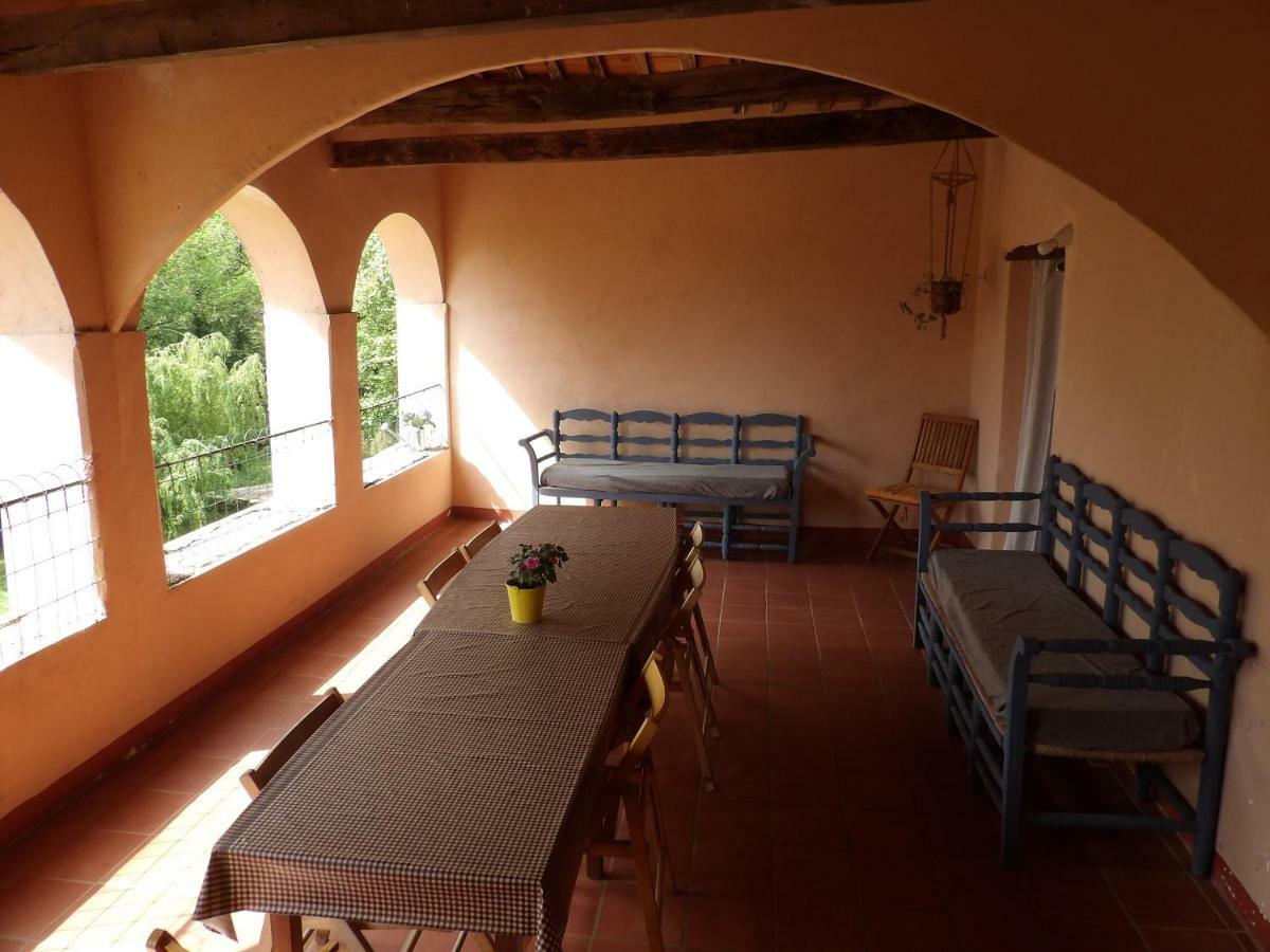 El Molí d'en Solà-Allotjaments rurals La Vall de Bianya Esterno foto